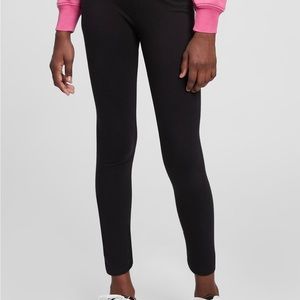 3 Pack GIRLS / GAPFIT & ACTIVEWEAR
Kids Cotton Leggings (3-Pack)